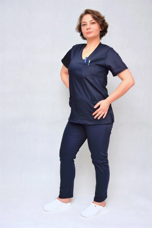 granatowe spodnie medyczne