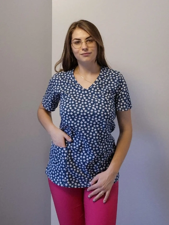 bluza medyczna we wzory