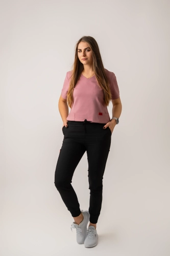 czarne spodnie medyczne