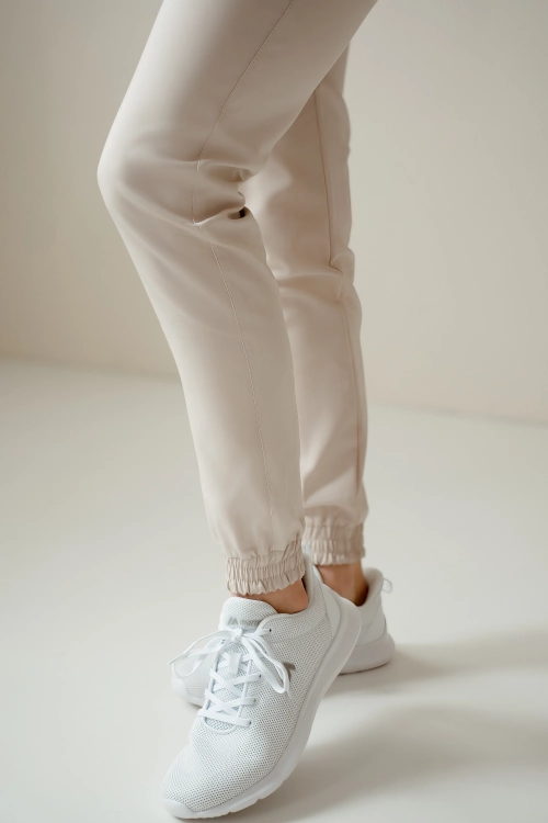 spodnie medyczne beżowe